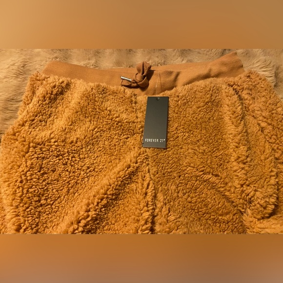 Forever 21 Women's Teddy Bear Fleece Joggers BNWT - Picture 8 of 8